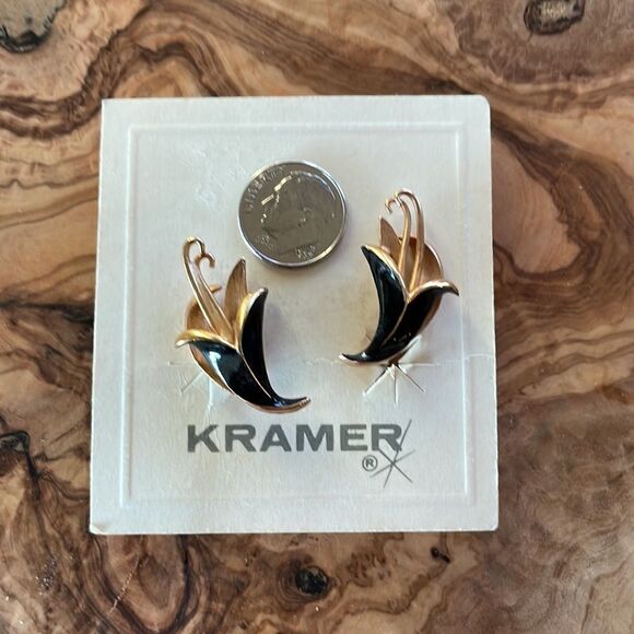 Vintage Kramer Copper & Black Clip-On Earrings - Picture 3 of 4